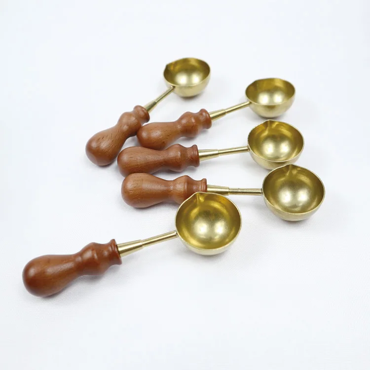 

Cute Fire Paint Spoon Beech Handle Guide Nozzle Copper Spoon Fire Paint Sealing Wax Melting Tool