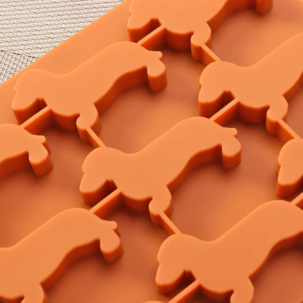 

Dachshund Dog Shaped Silicone Ice Cube Molds and Tray