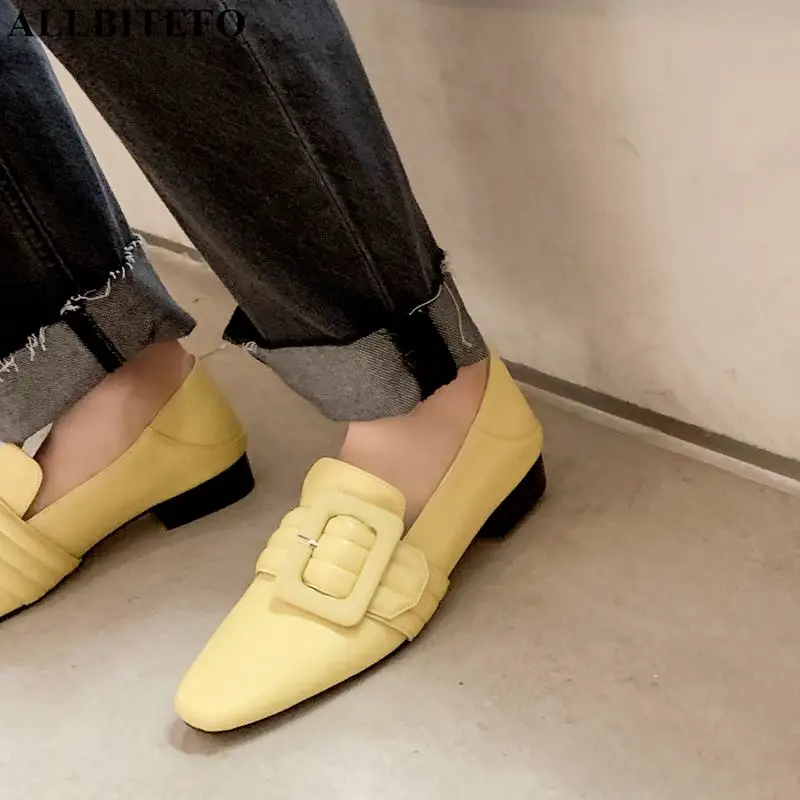 

Женские туфли из мягкой натуральной кожи, на низком каблуке, размеры 34-42