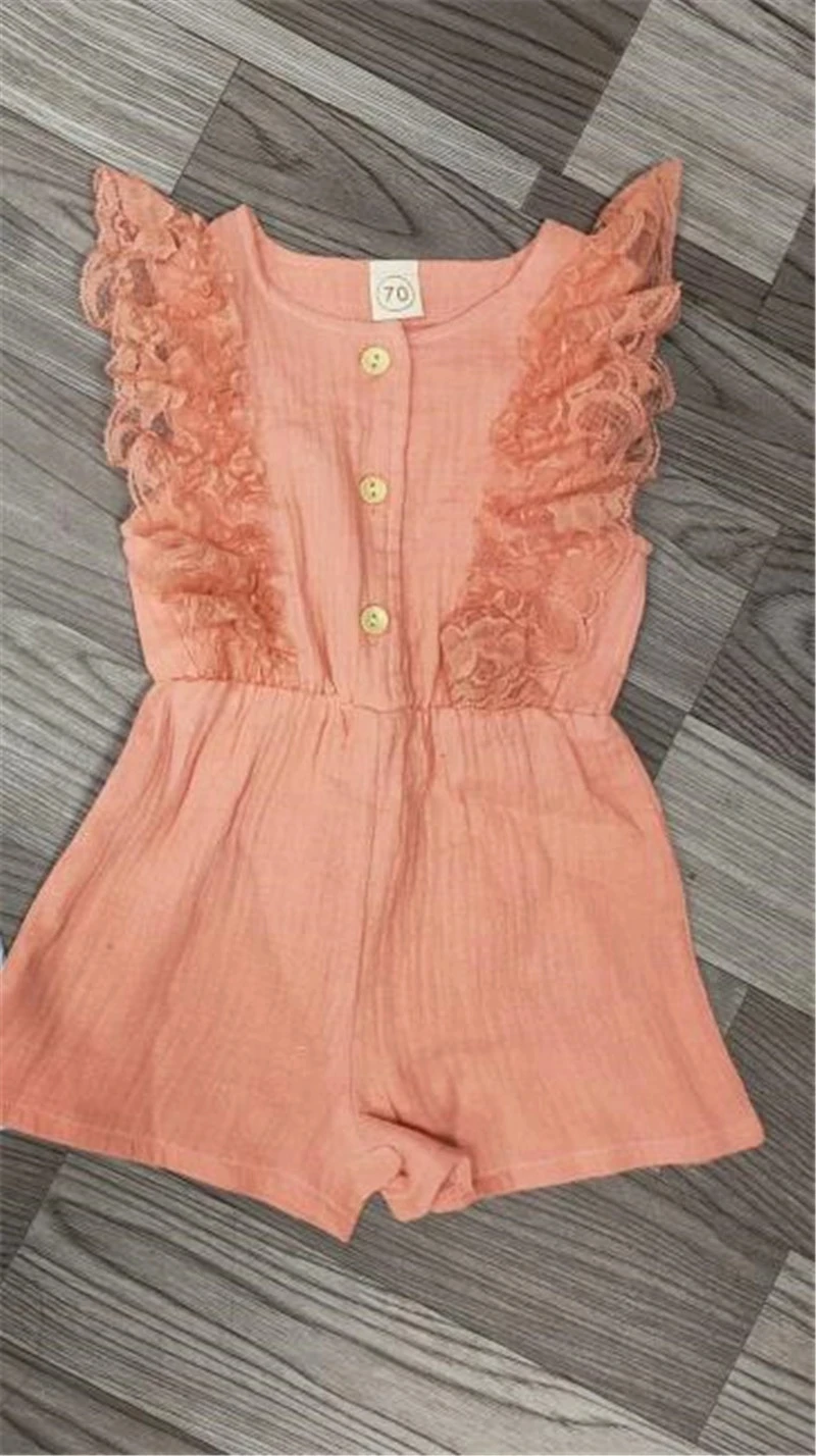 

0-18M Baby Girls Solid Color Lace Playsuit Buttoned Round Neck Sleeveless Lace Shoulder Short Pants For Baby Girls Casual Romper
