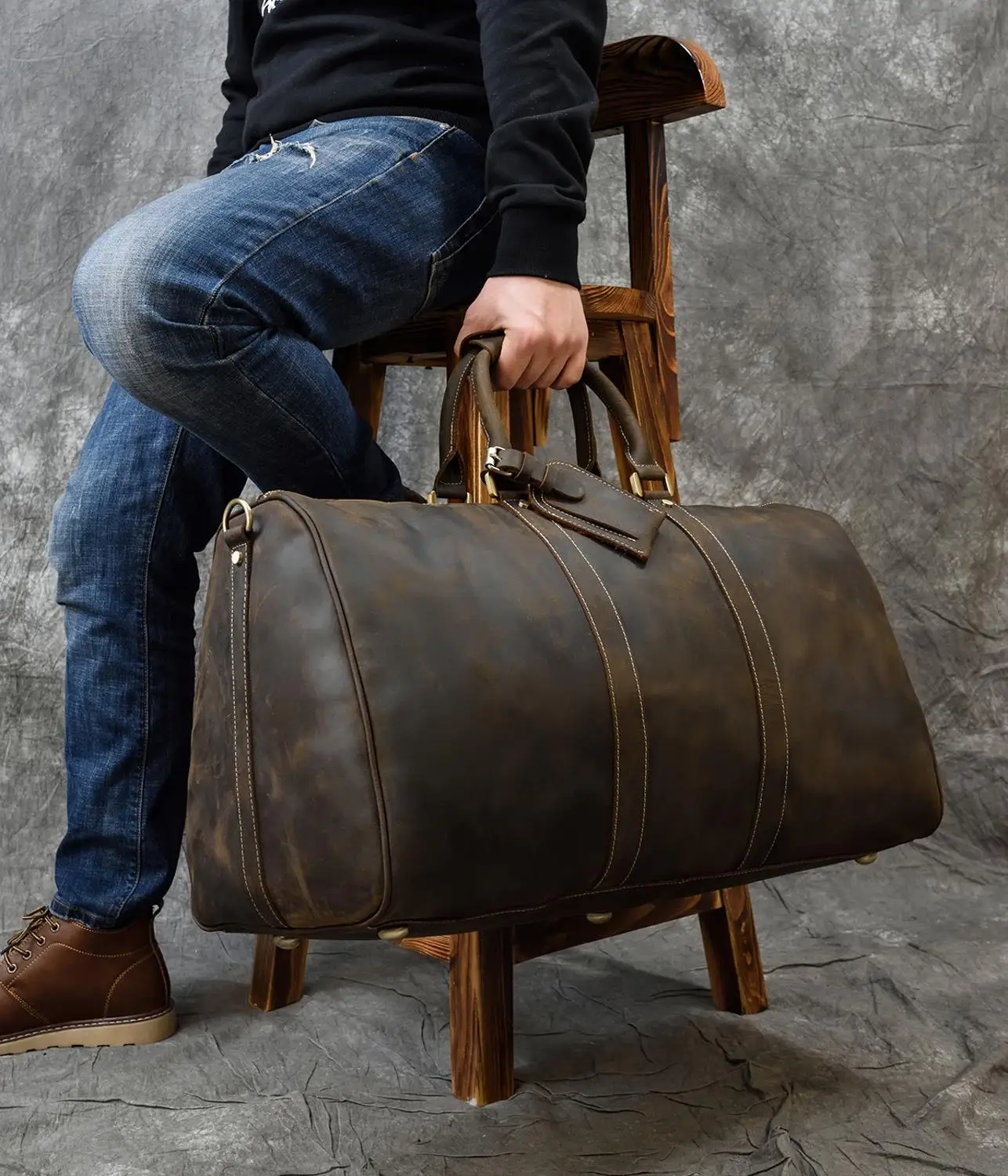 Men Genuine Leather Travel Bag Durable Crazy Horse Leather Travel Duffel Big Capacity Real Leather Large Shoulder Weekend Bag