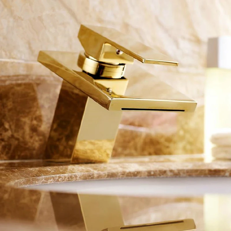 Роскошные Ванная комната Водопад квадратный смеситель на бортике кран из латуни