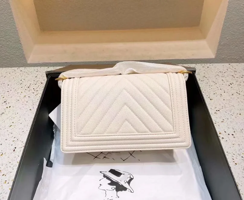 Мини клапаном багет мешок знаковым тиснением письма кожаные золотые цепи клатч