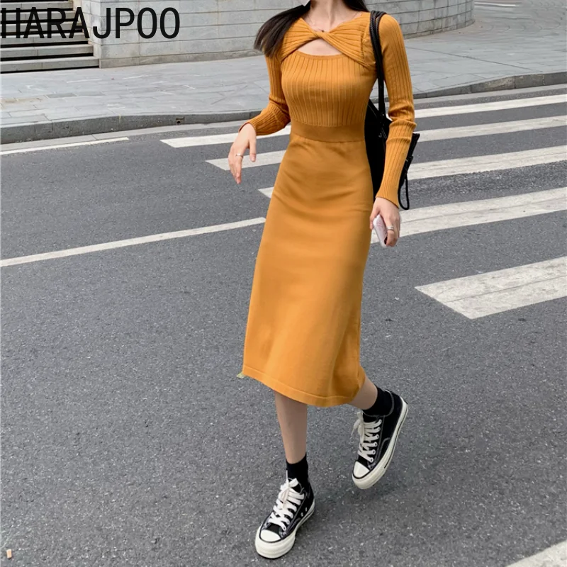 Женское трикотажное платье-трапеция с длинным рукавом и круглым вырезом |