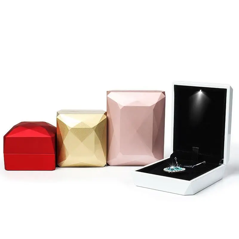 

Jewelry Box Jewelry Storage Ring Box Pendant box Gift Wrapping Personality Fashion Top LED Light