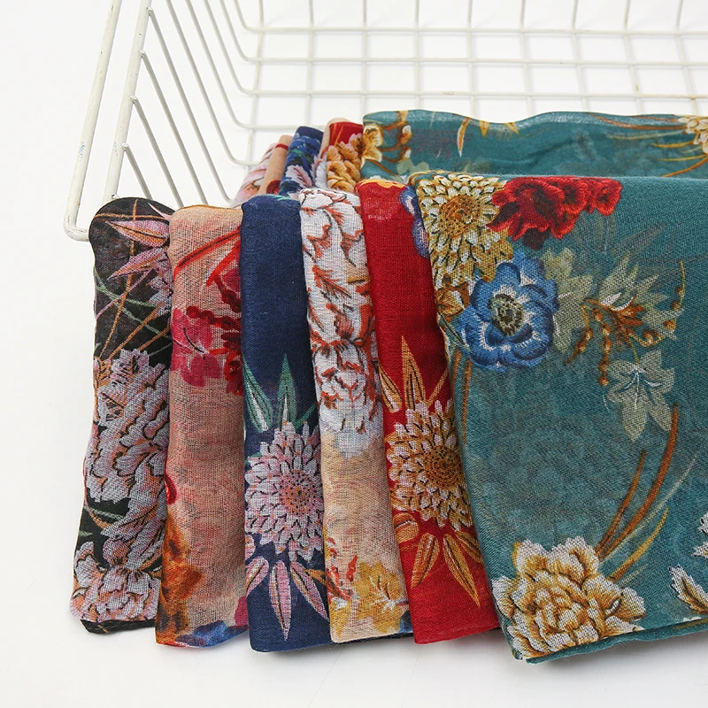 

Hot Sale Ethnic Printed Floral Scarf Women Long Viscose Shawls and Wrap Ladies Hijab Scarf Warm Pashmina Foulard Women's Bandana