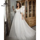 Блестящее кружевное платье с открытой спиной и V-образным вырезом