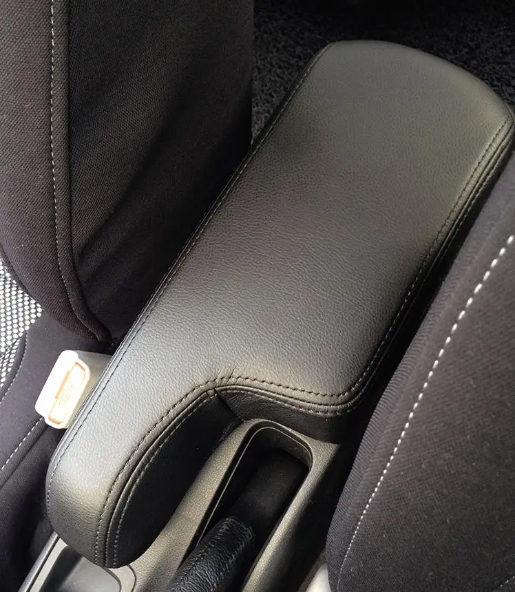 Чехол из микрофибры под заказ для центрального подлокотника Honda Fit / JAZZ 2014 2015 2016