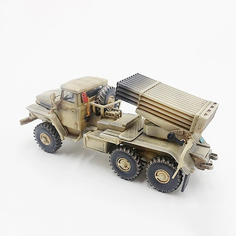 Модель автомобиля в масштабе 1/72 P0338 модель советской бригады 2017 град