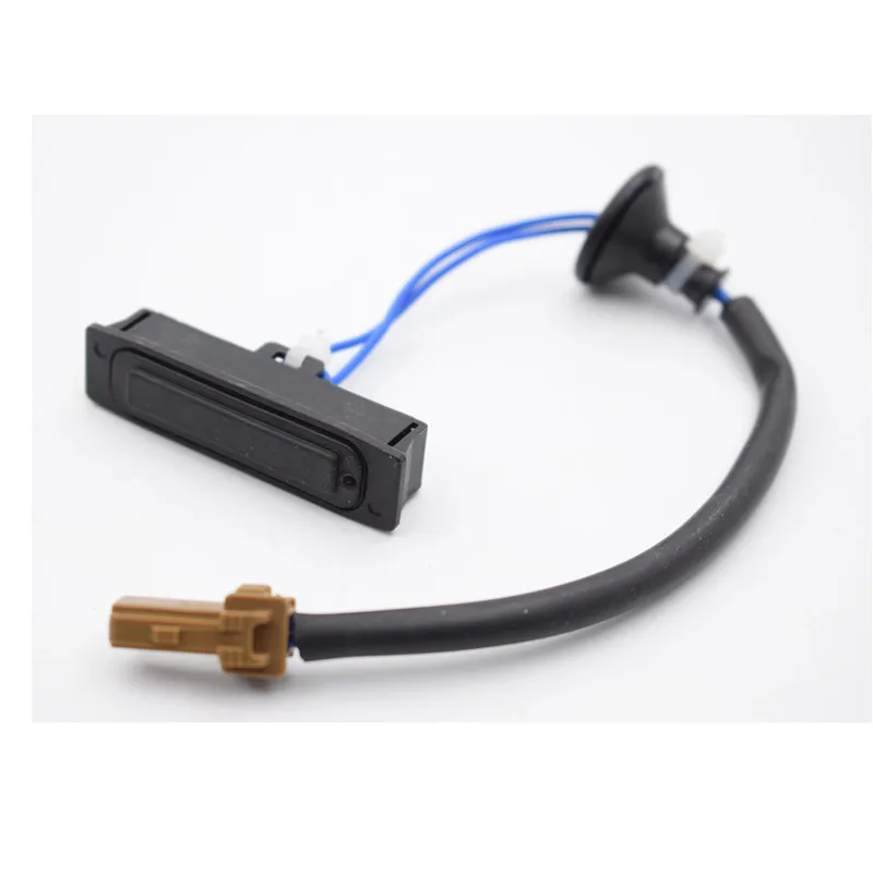 Кнопка спуска замка крышки багажника переключатель открывания задней двери для