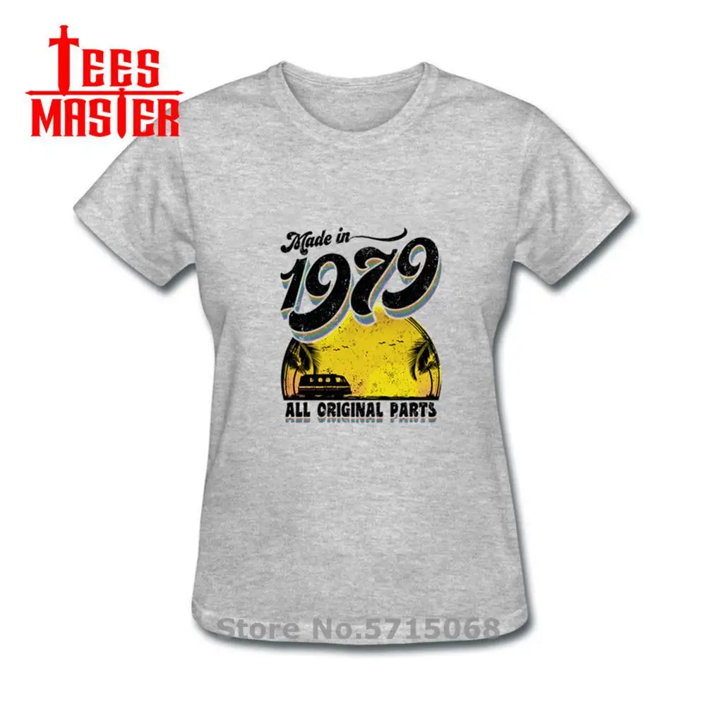 В винтажном стиле Модель выполненная в 1979 все оригинальные запчасти футболка