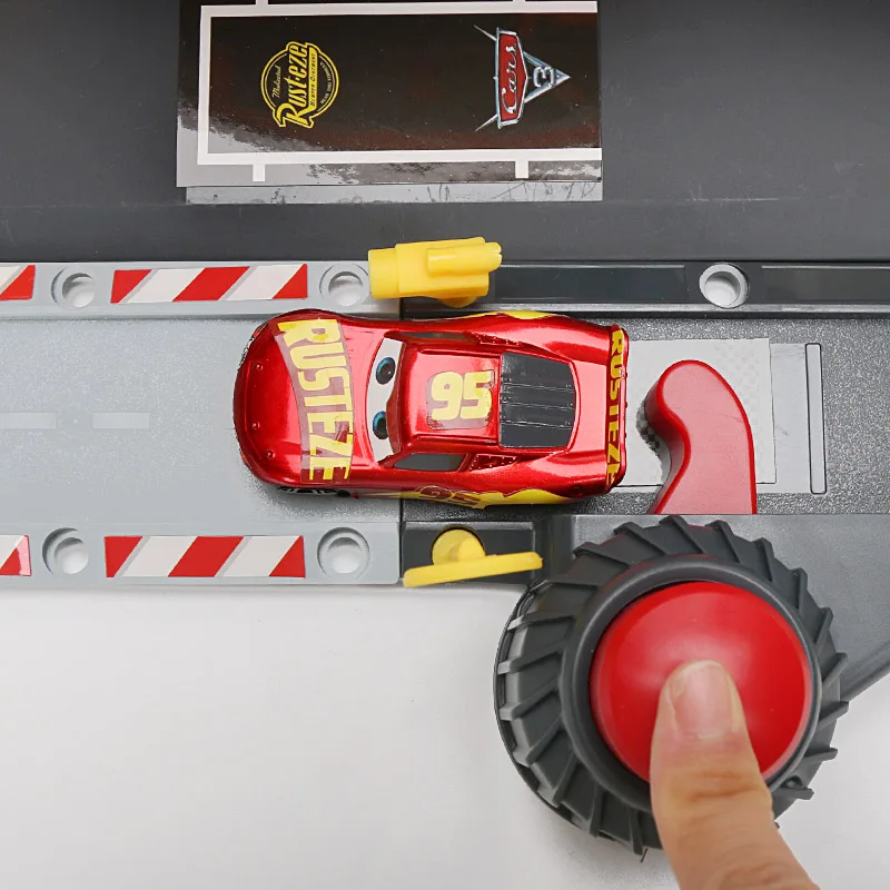 Disney Pixar Cars 3 Toys Transformable Parking Set Lightning Mcqueen Driven to WinPacing Pitstop Lot Plastic Diecasts Car | Игрушки и