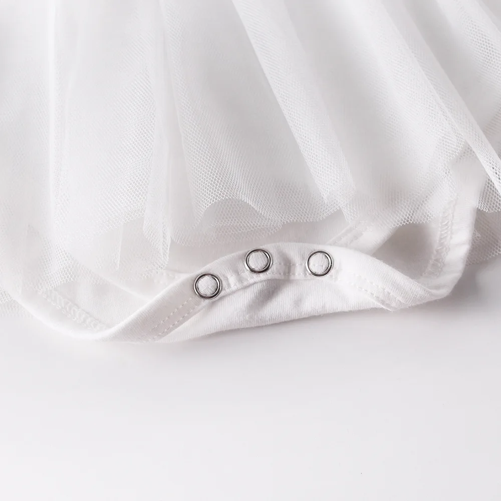 Летняя одежда для девочек брендовый комбинезон маленьких Новое Белое Кружевное