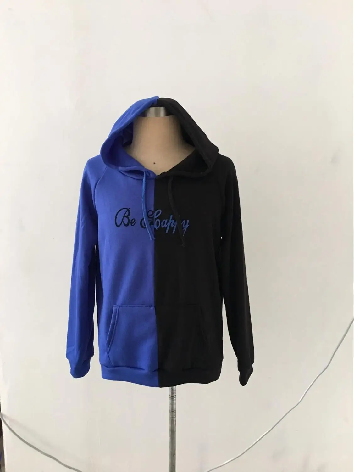 black-blue Поставщики счастливой улыбки толстовки с капюшоном для мужчин шнурок капюшон хип хоп белый красный женщин спущенные плечи - Цвет: black-blue