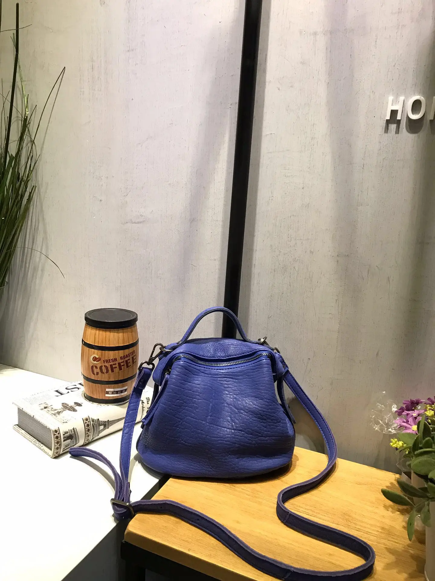 blue Vendange новая весенняя и летняя оригинальная сумка из овчины ретро переносная Маленькая кожаная сумка 2403S - Цвет: blue