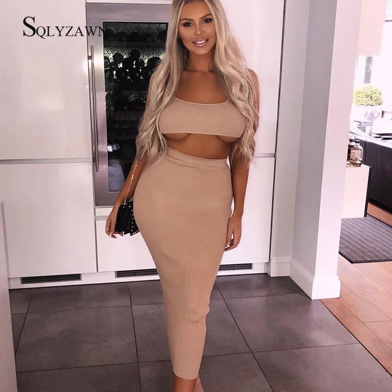 Женский трикотажный комплект из двух предметов неоновый в рубчик короткий топ