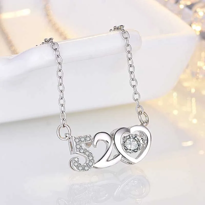 

UMQ Romantic 520 Necklace Female Clavicle Chain Beating Heart Pendant New Valentine's Day Accessories