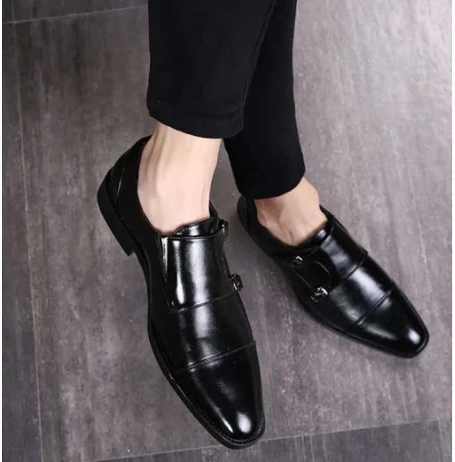 

2020 Men Pu Leather Casual Shoes Handmade New Monk Strap Slip-on Loafers Shoes Stylish Luxury Low Heel Business Shoes 4M739