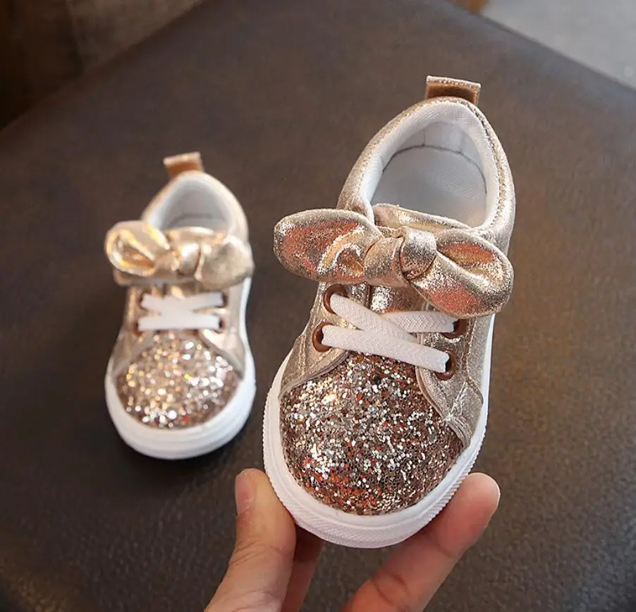 Детская обувь для детей девочек кроссовки с блестками маленьких мягкая подошва