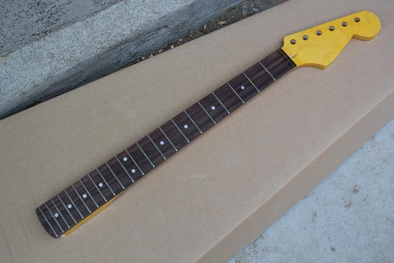 

Бесплатная доставка Новый стиль st электрическая гитара Шея 22 лада в кленовом дереве