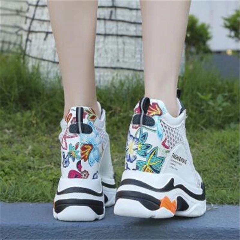 

New women's single shoes fashionable mesh patchwork thick-soled inner heightening lightweight and comfortable casual shoes women