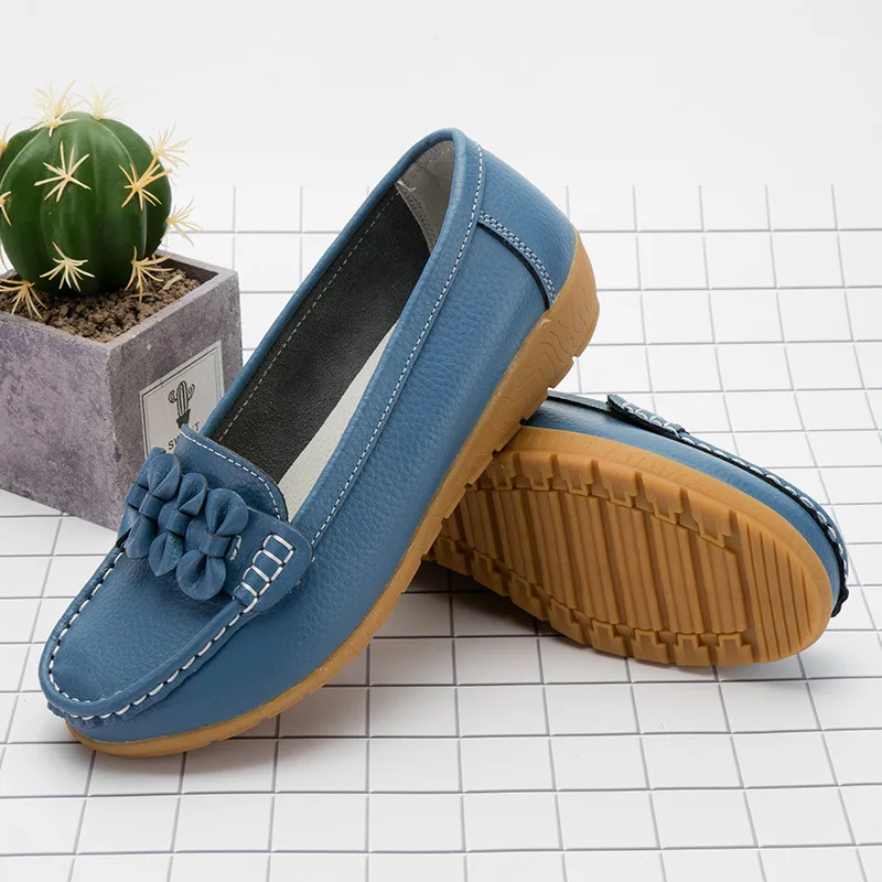 

2021 Spring and Autumn New Nurse Shoes Casual Flat-heeled Women's Shoes Peas Shoes Beef Tendon Sole Hollow Single Shoes Women