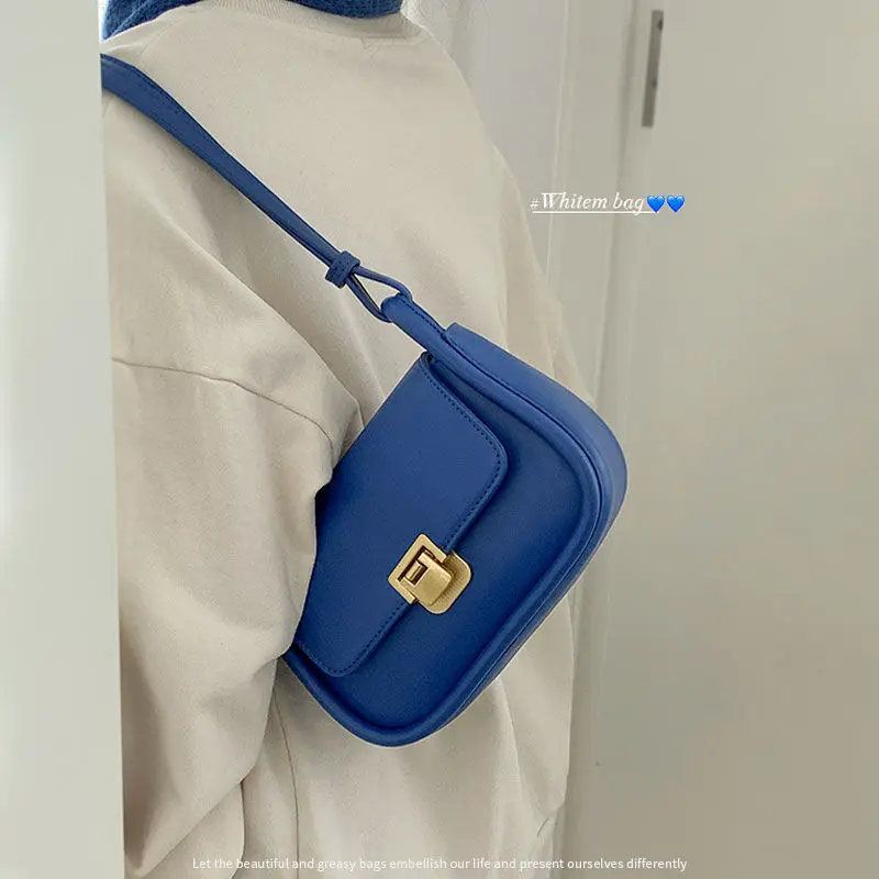 

Women'S Leather Baguette Bag Vintage Beige Green Blue Wide Strap Shoulder Bags For Women 2022 Designer Luxury Small Handbag
