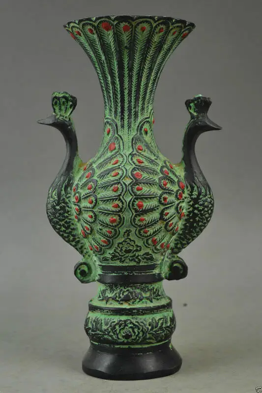 

Exquisite Old Collectibles Bronze Carve Pair Auspicious Peacock Rare Noble Vase