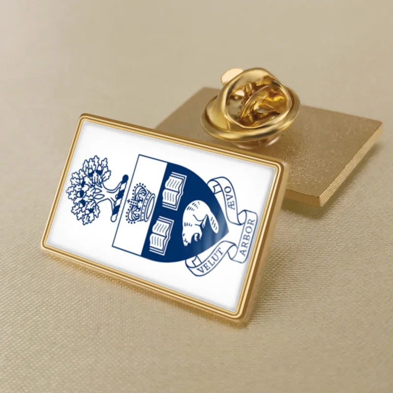 

University of Toronto Flag National Emblem Brooch Badges Lapel Pins