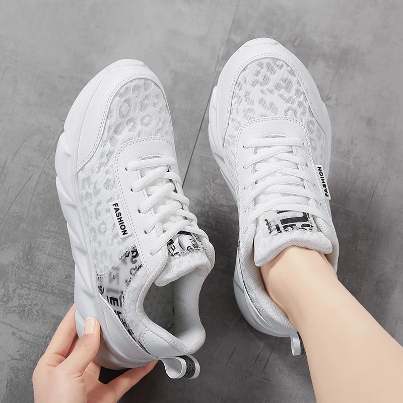 

Summer Shoes Woman Tenis Feminino 2021 Fashion Breathable Women Casual Shoes Lac-Up Lightweight Walking Sneakers Women's Shoes