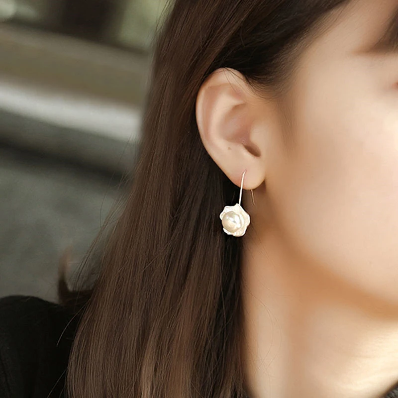 

Женские серьги-подвески с жемчугом, 1 пара