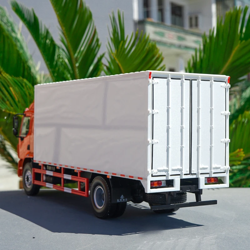 Оригинальный 1/24 Dongfeng chenglong M3 светильник модель грузовика 1:24 для продажи|Наземный