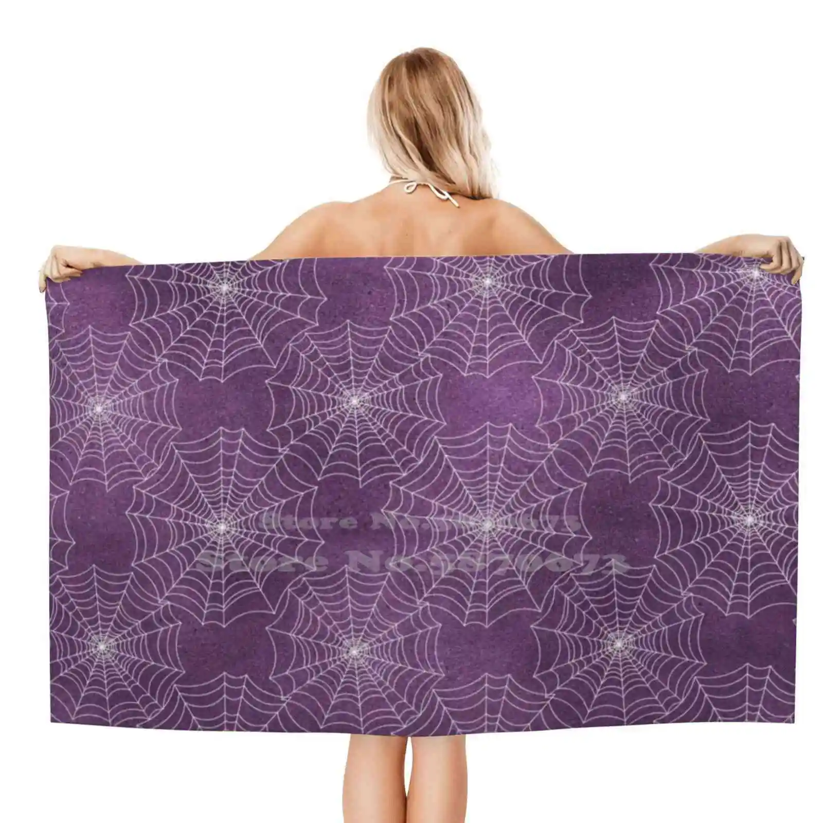 Фиолетовое Паутина Большое Полотенце для Ванны и Пляжа с Защитой от Солнца и Рисунком Паука Готического Стиля.
