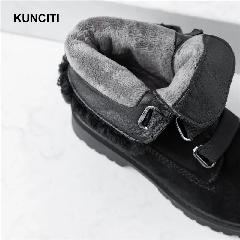 KUNCITI/черная зимняя обувь из замши и кожи; женские ботильоны с круглым носком; модные зимние ботинки; новые модные короткие ботиночки в западном стиле; D9283