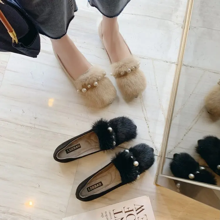 

Large Size Fur Flats Women Real Rabbit Fur Creepers String Beading Moccasins Women Plush Flats Pearl Loafers Winter Shoes Ladies