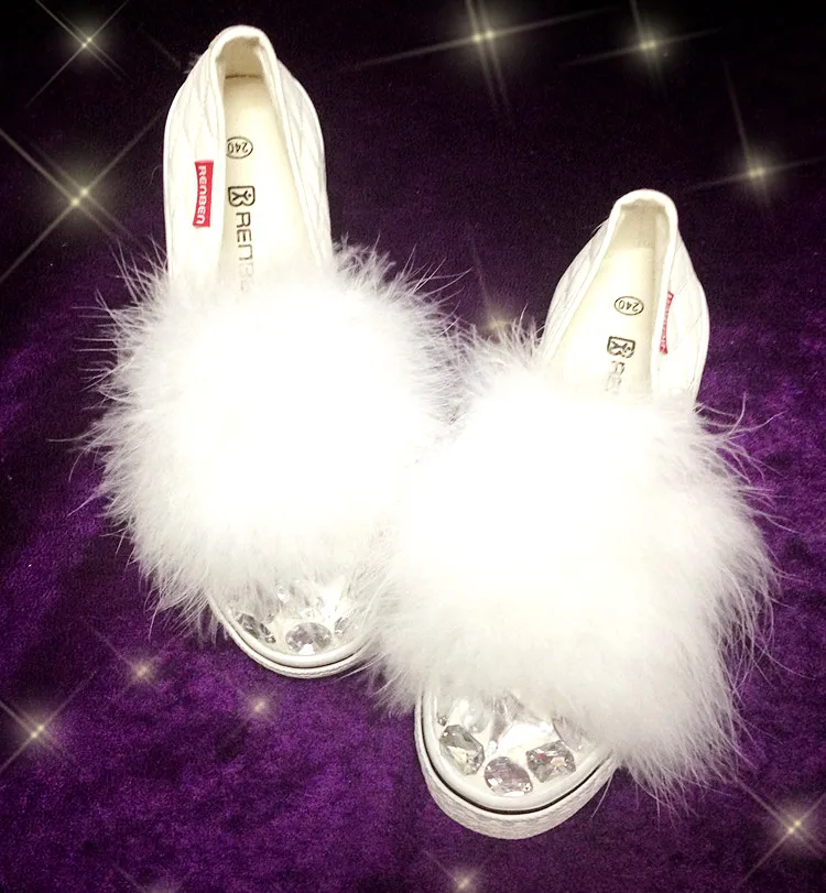 

Парусиновые туфли на платформе, стразы, страусиный мех