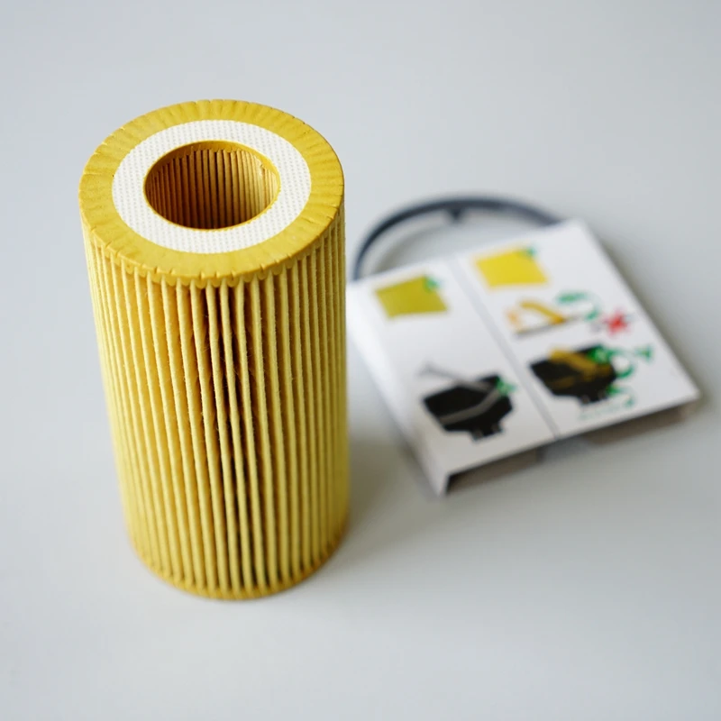 

oil filter for Audi A1 / A3 / A4 / A6L / Q3 / TT 2.0 2.5 ,SEAT ALTEA / EXEO / LEON OCTAVIA VW GOLF JETTA PASSAT 06D115562 #RH3