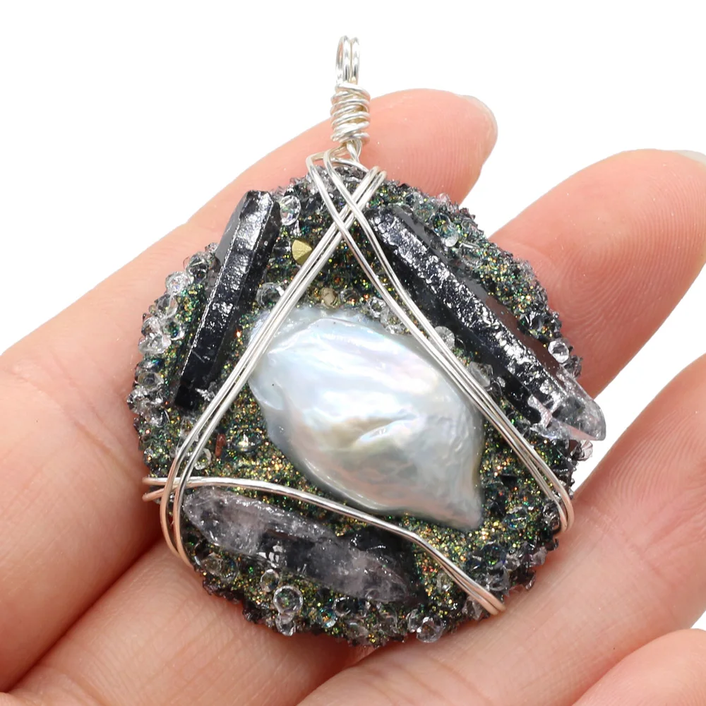 

Natural Freshwater Pearl Pendant Charms Round Wrapped Pearl Beads Pendant for Making Women DIY Necklace Gift Size 40x50mm