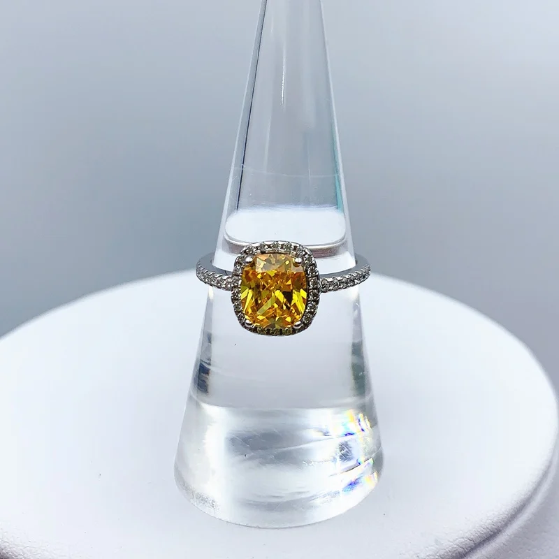 

1:1 925 sterling silver ring, European and American style high-quality six-claw moissanite ring selling Valentine's Day gift