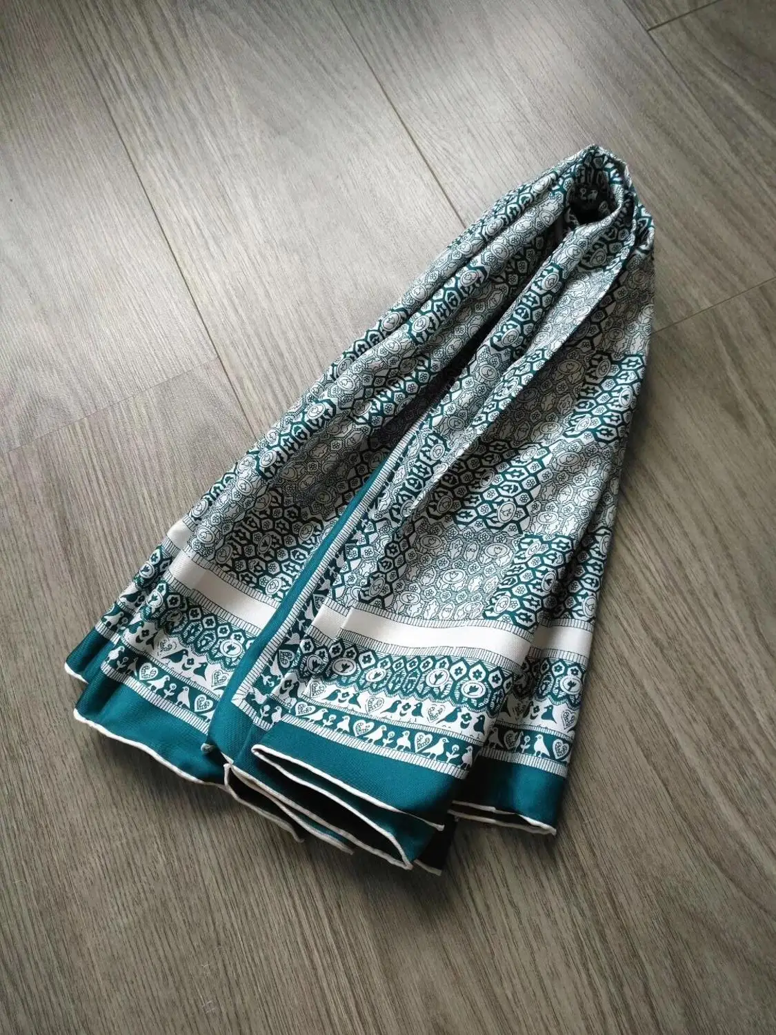 2019 Новое поступление модный бренд классический узор 100% шелк шарф 90*90 см