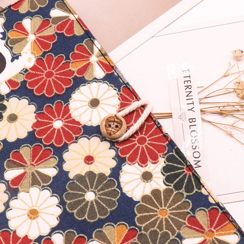 

Fabric Cover Notebook Moterm Original Lucky Cat Diary Creative DIY Gift Multifunctional Loose-leaf Book Outside Writing Journal