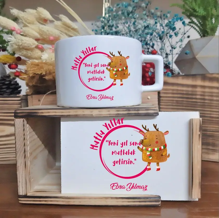 

Personalized New Year Themed Wooden Box and Luxury Fincan-2