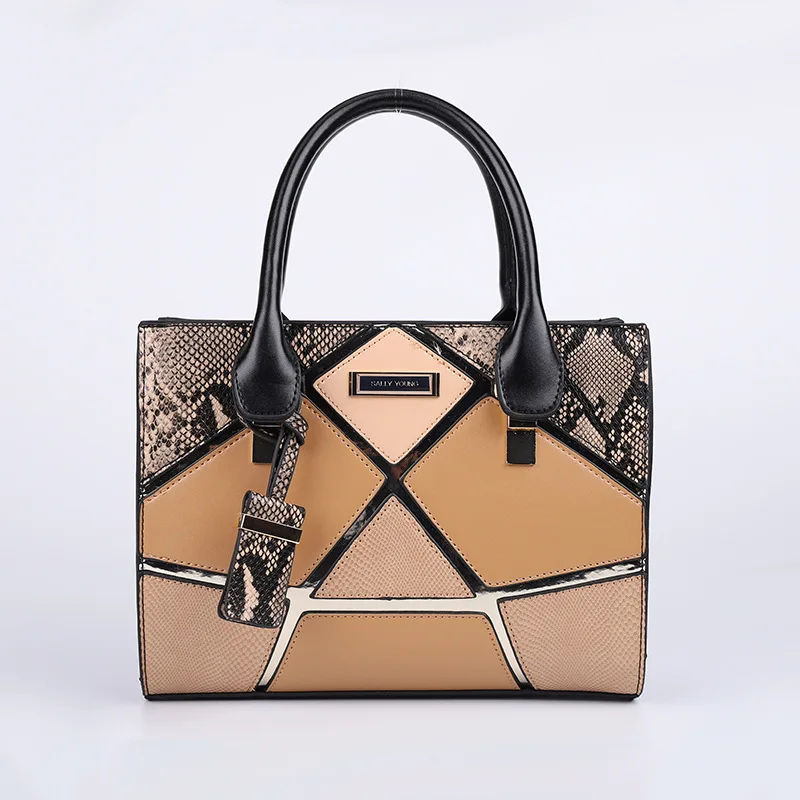 

2021 New Fashion Single Shoulder Messenger Bag Ladies Fashionable Purses and Handbags Luxury Designer Purse and Handbag Monogram