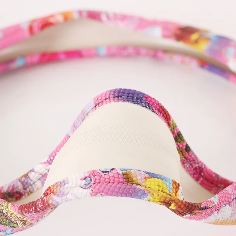 Женская Универсальная обложка для руля с 3D Розовым цветочным принтом |