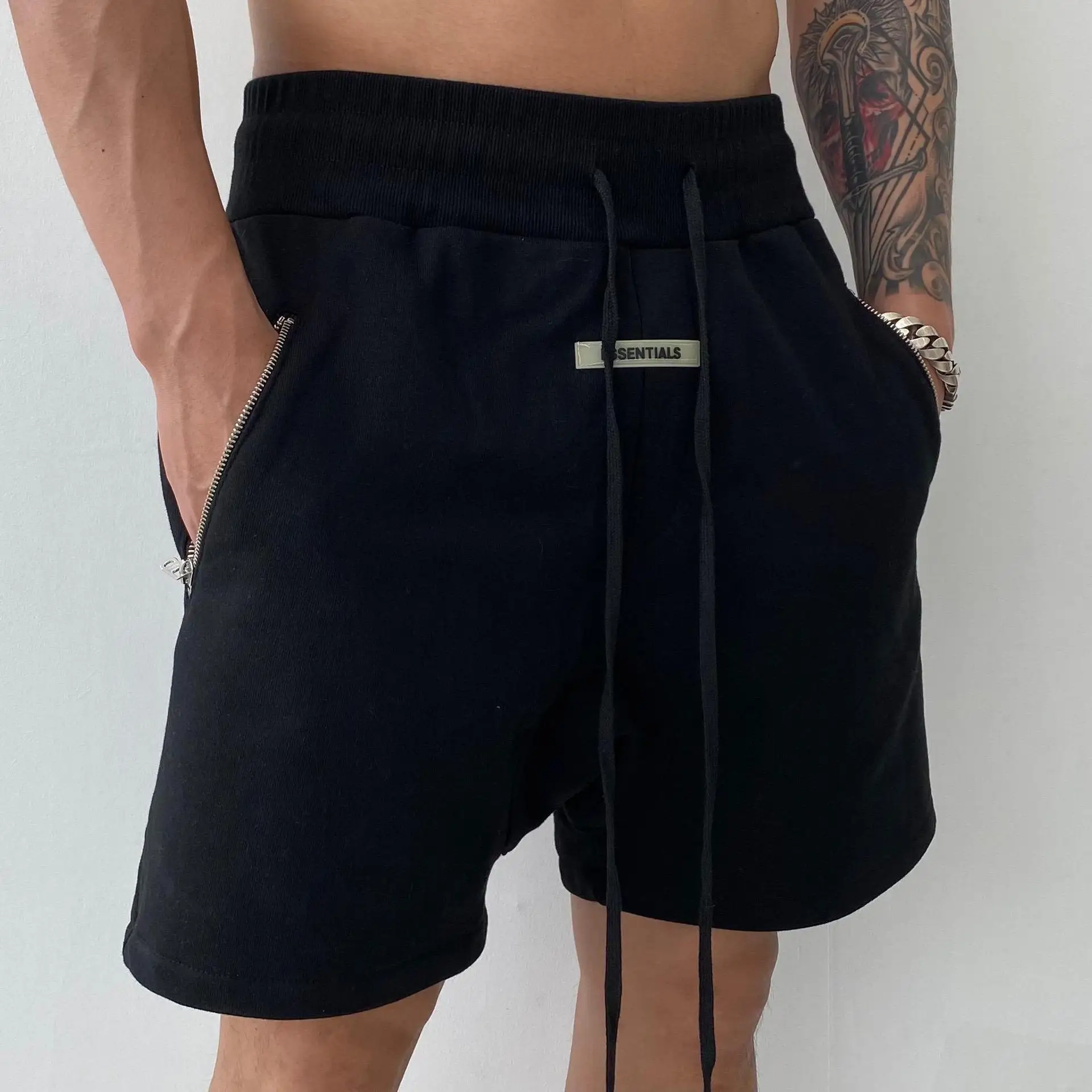 

2021 summer new Korean outdoor sports casual shorts men's trend zipper pocket loose Capris