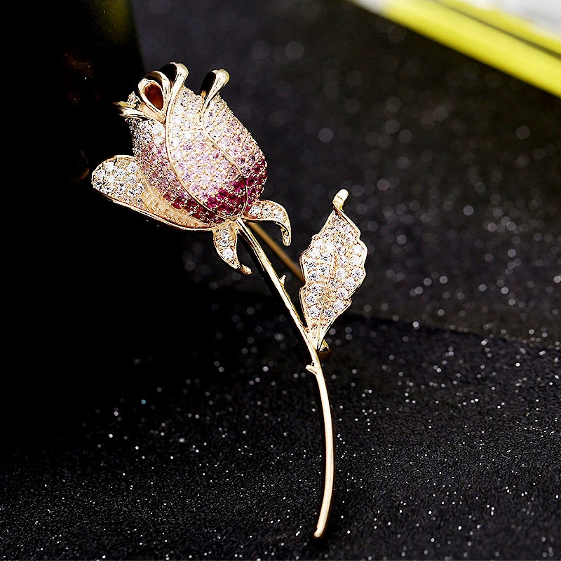 

Crystal Rose Brooches for Women Wedding Brooch Pink Yellow Rhinestone Broach for Bridal Bouquet Flower Pin Engagement Jewelry