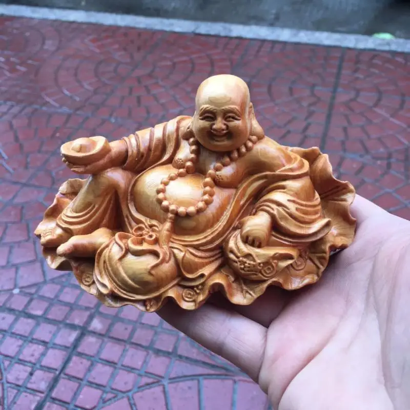 

9cm Wood Lifelike Auspicious Buddhist Maitreya Figurine Carving Delicate Buddha Pocket Hand Pieces Craft