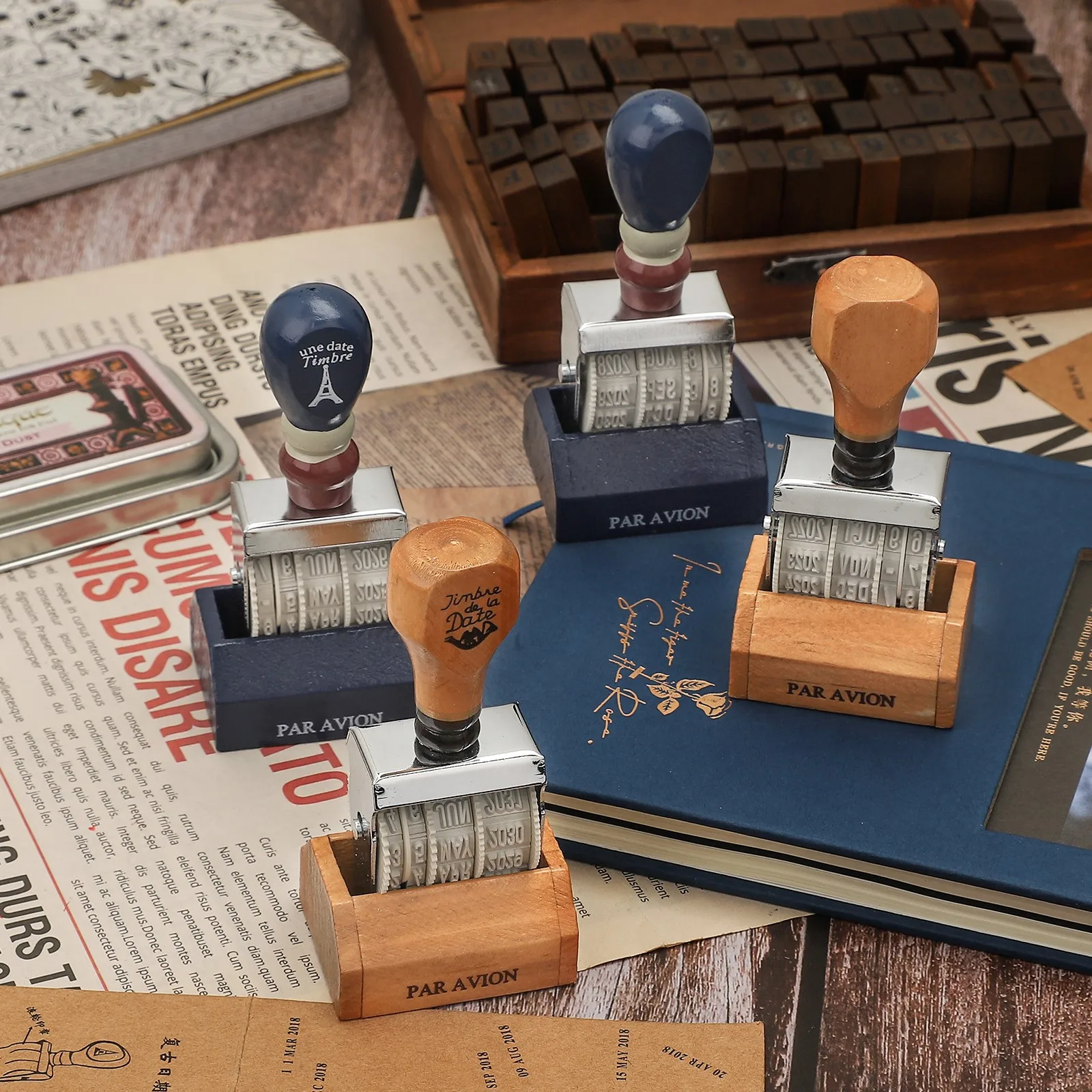 

Retro Wooden Handle Base Roller Date Stamp Rubber Stamp For Diy Craft Card Making Planner Scrapbooking Journal Office Supplies