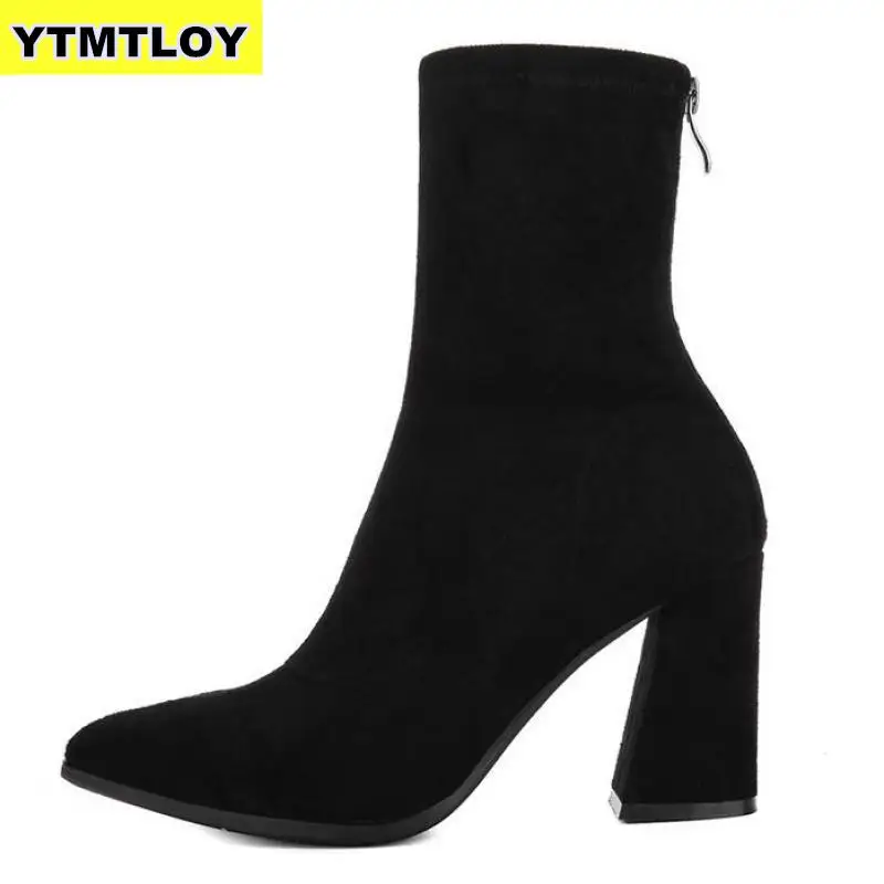 Женские зимние ботинки унисекс однотонные замшевые с мехом внутри на платформе