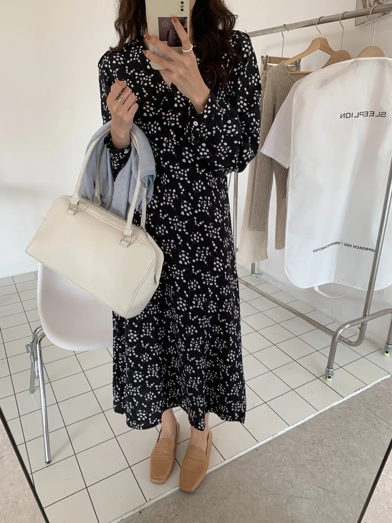 

Korean Chic Fresh Sweet Western Style Youthful-Looking Floral V-neck Dress Back Design Lace-up Waist Dress